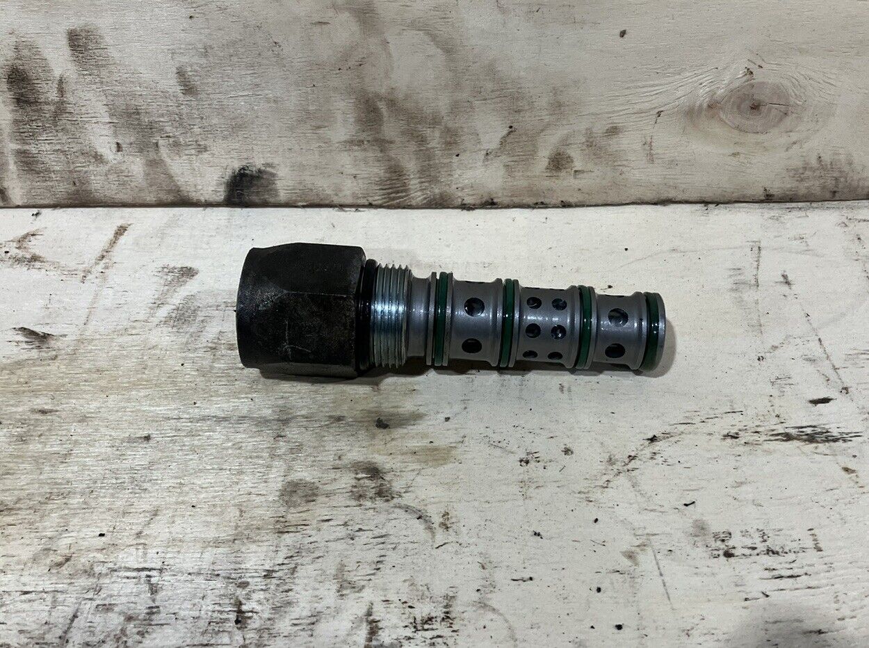 John Deere 3235B 4WD Hydraulic Pressure Relief Valve Spool RWD TCA18244 ...